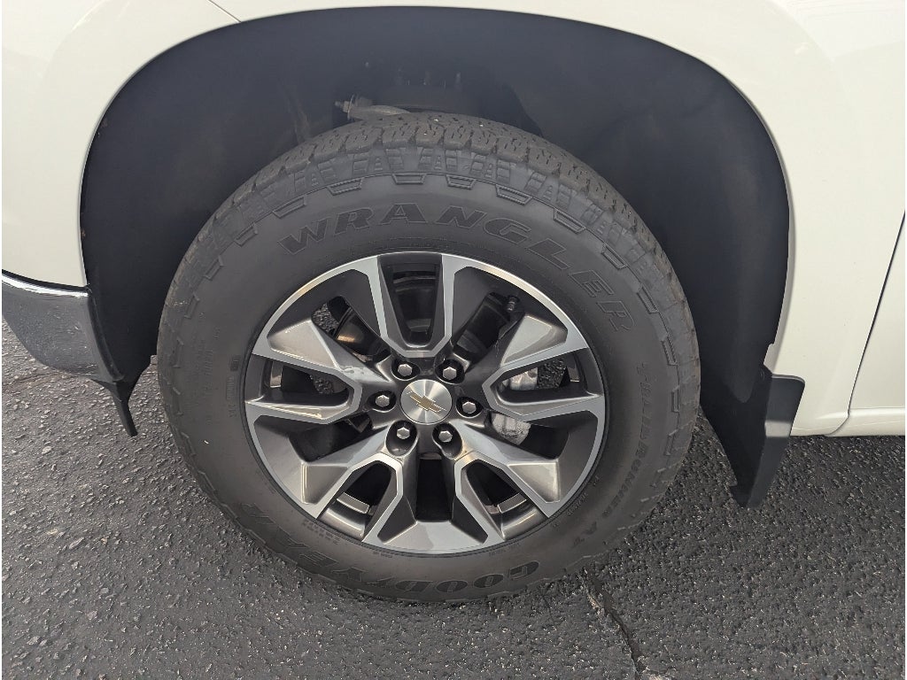 2024 Chevrolet Silverado 1500 LT (2FL)