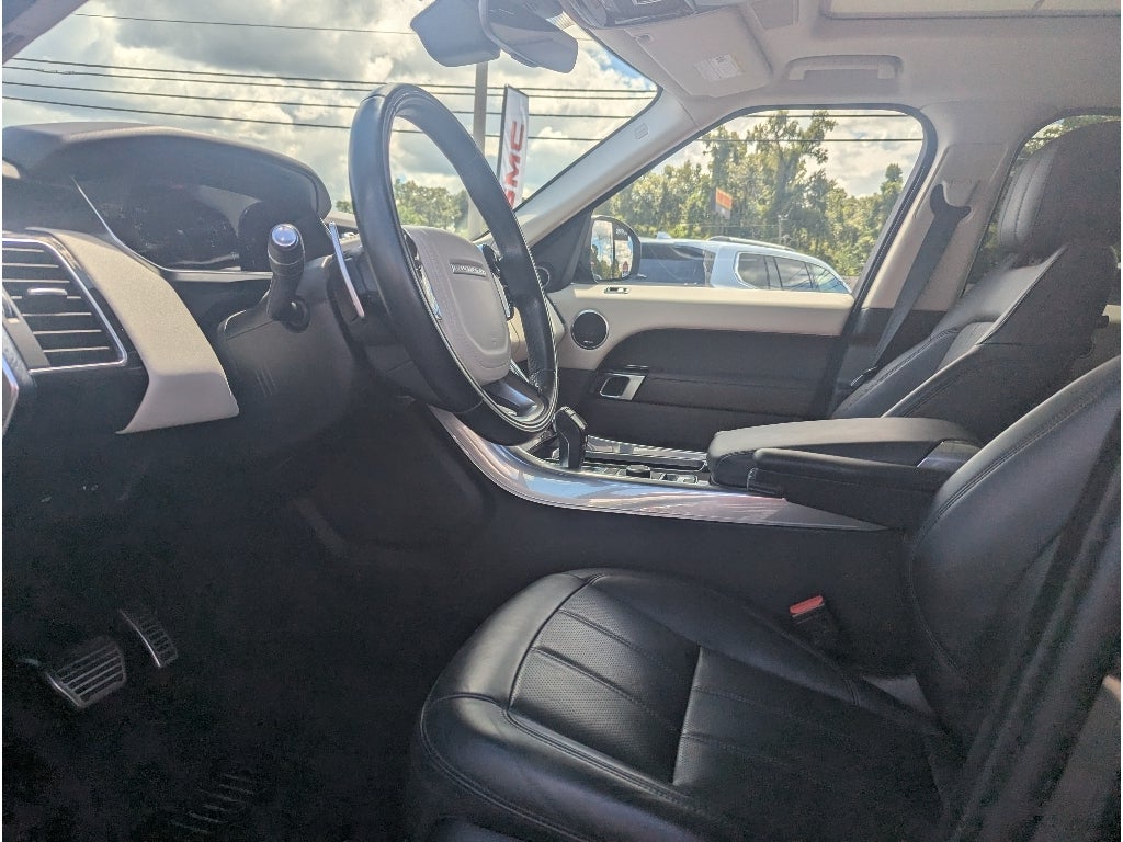 2022 Land Rover Range Rover Sport HSE Silver Edition