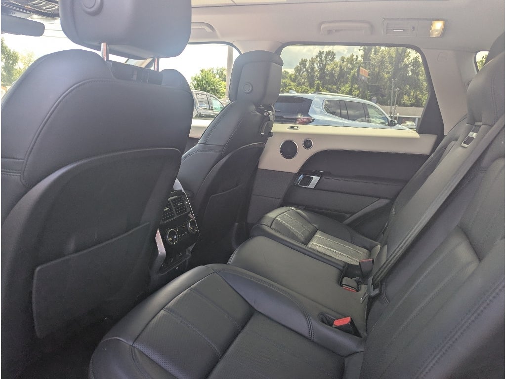 2022 Land Rover Range Rover Sport HSE Silver Edition