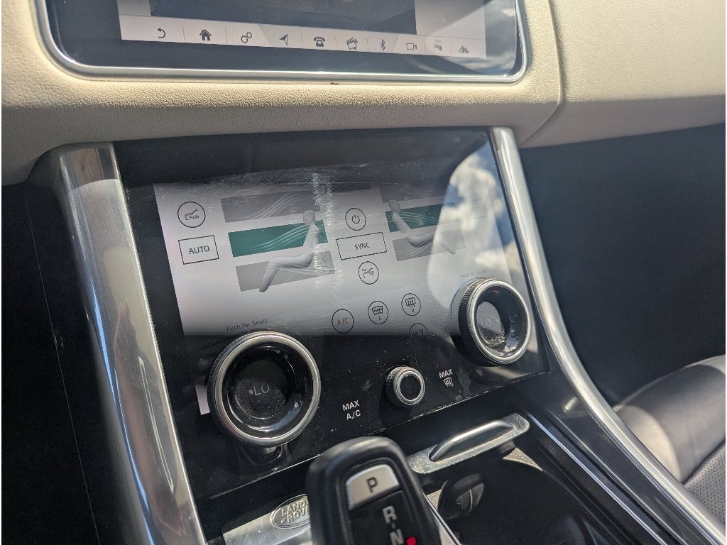 2022 Land Rover Range Rover Sport HSE Silver Edition