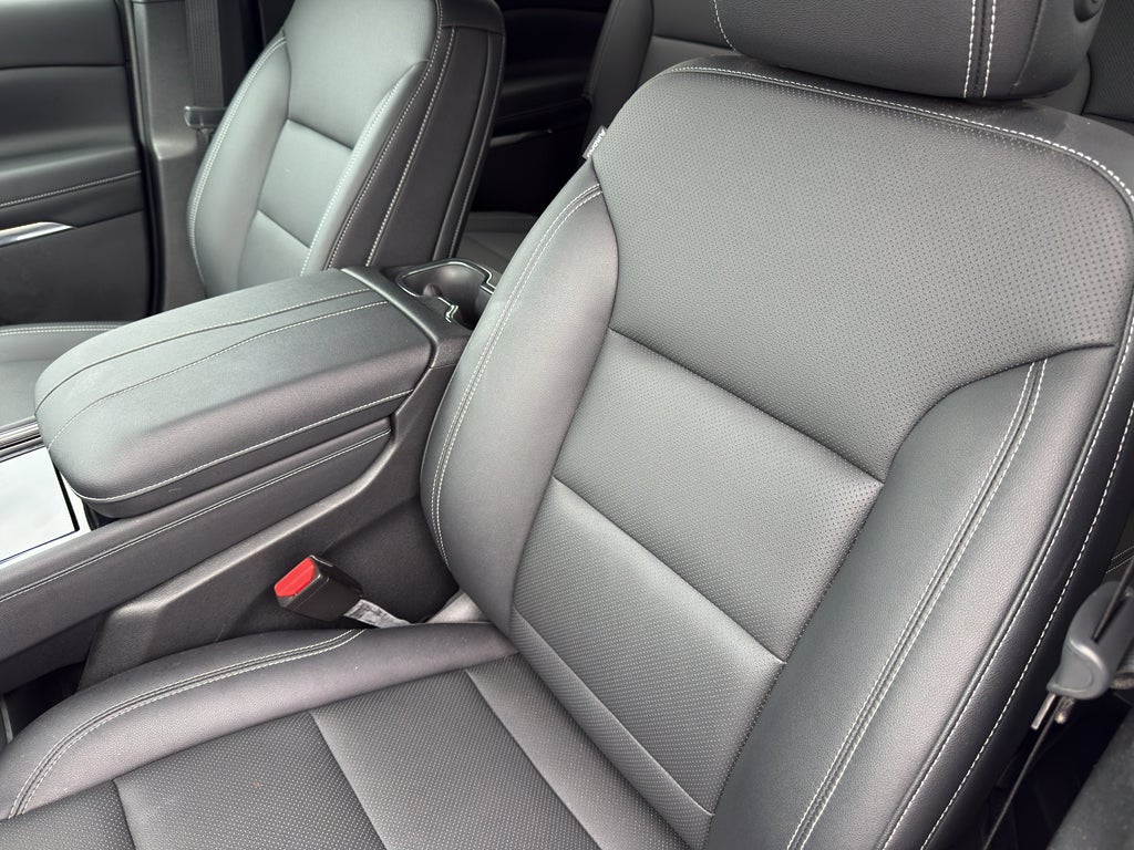 2024 Chevrolet Traverse AWD LT