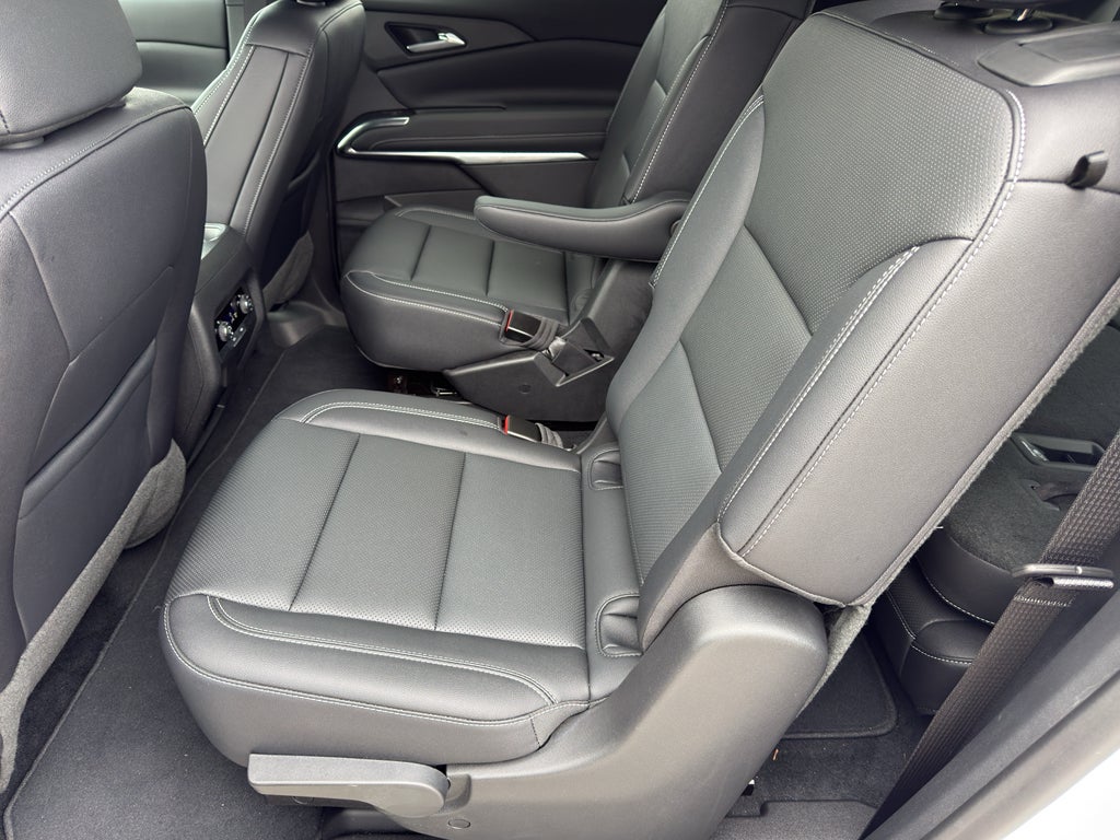 2024 Chevrolet Traverse AWD LT