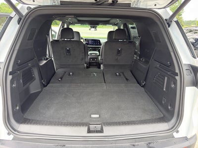 2024 Chevrolet Traverse AWD LT