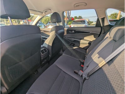 2018 Kia Sorento LX