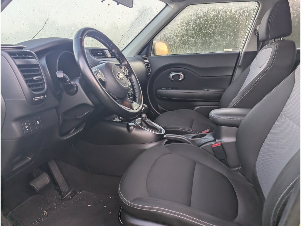 2017 Kia Soul +