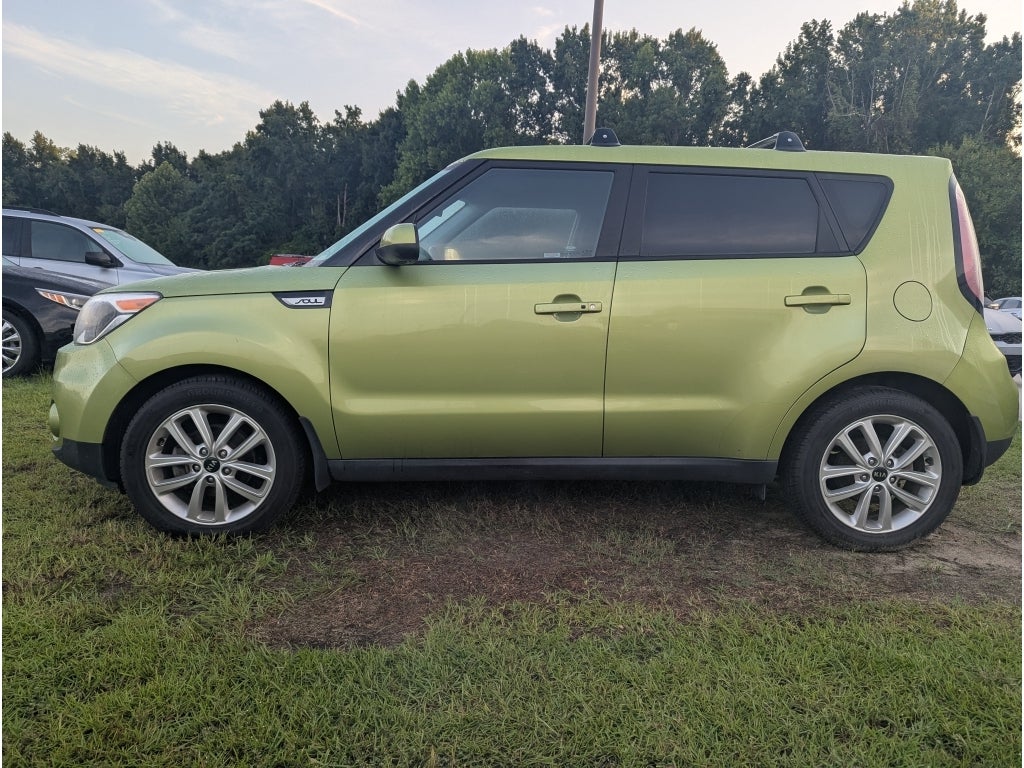 2017 Kia Soul +