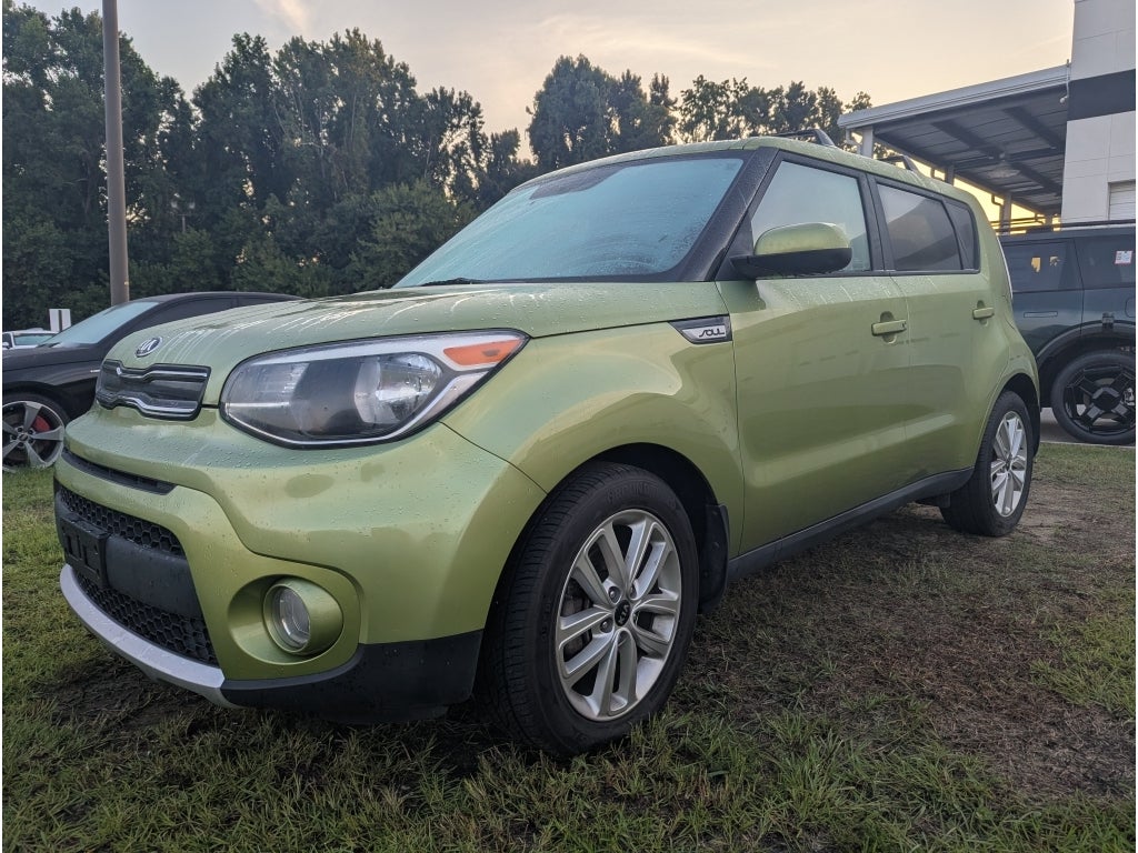 2017 Kia Soul +