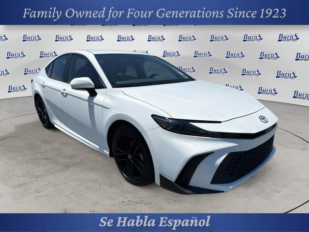 2025 Toyota Camry Hybrid SE