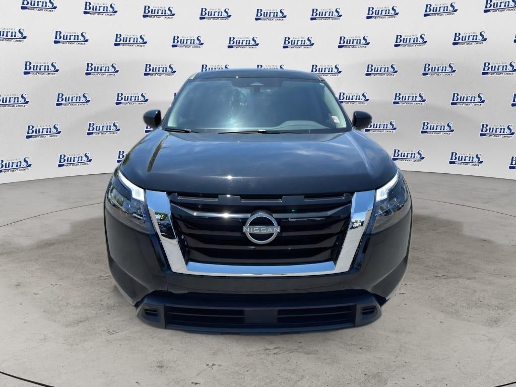 2025 Nissan Pathfinder S