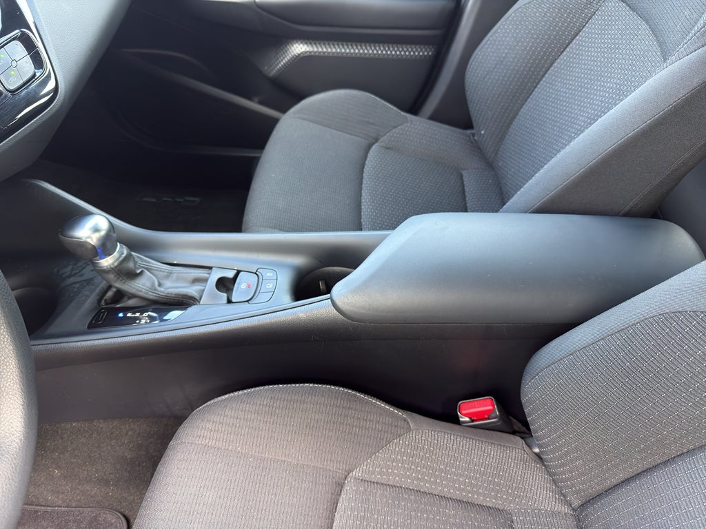 2019 Toyota C-HR LE