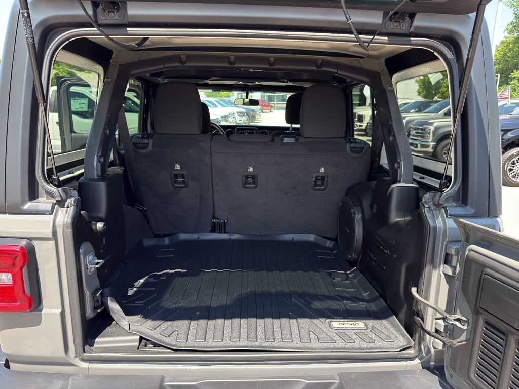 2020 Jeep Wrangler Sport Altitude