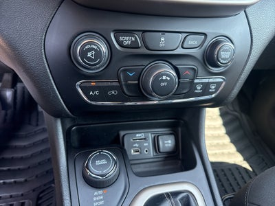 2018 Jeep Cherokee North