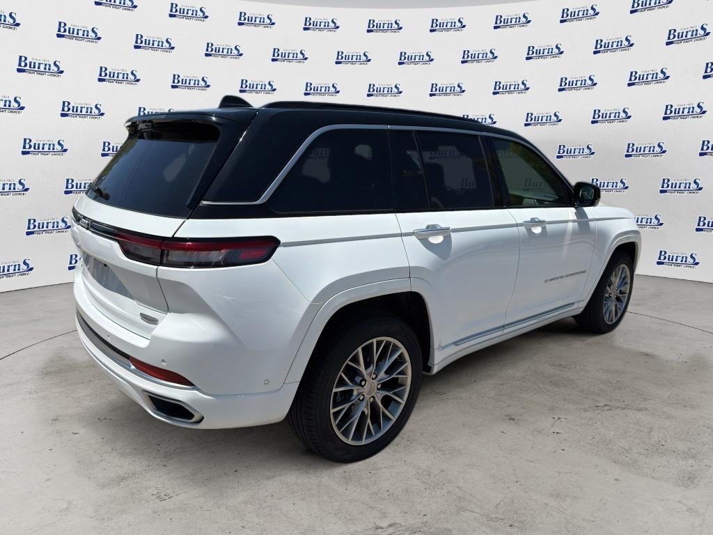2025 Jeep Grand Cherokee Summit