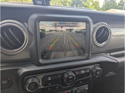 2022 Jeep Gladiator Overland