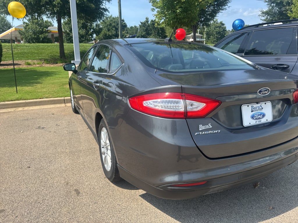 2015 Ford Fusion S