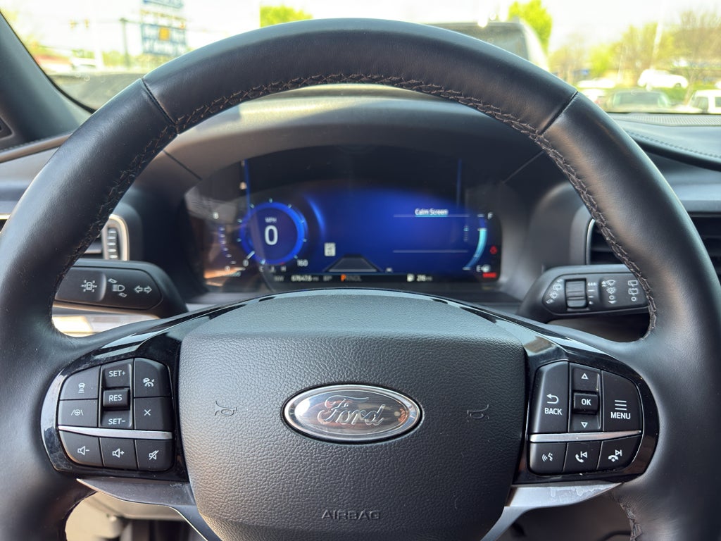 2023 Ford Explorer Platinum