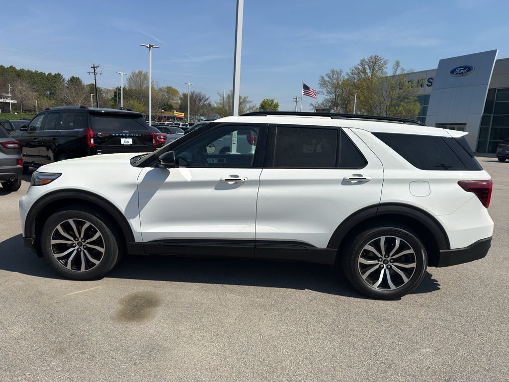 2020 Ford Explorer ST