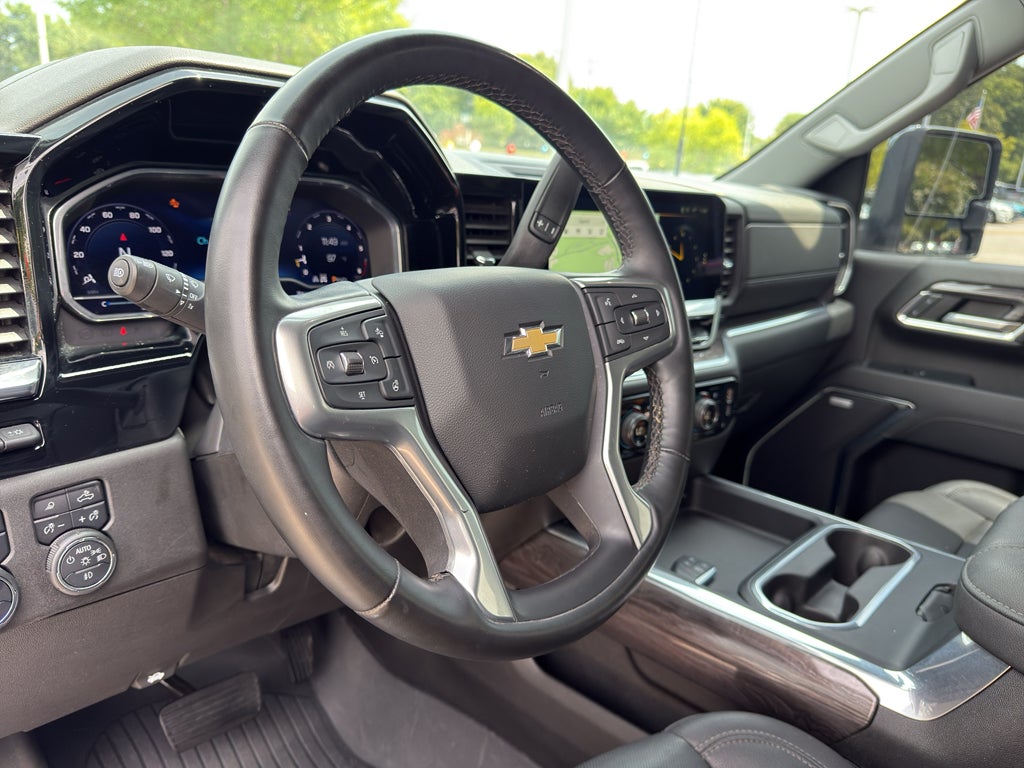 2024 Chevrolet Silverado LTZ