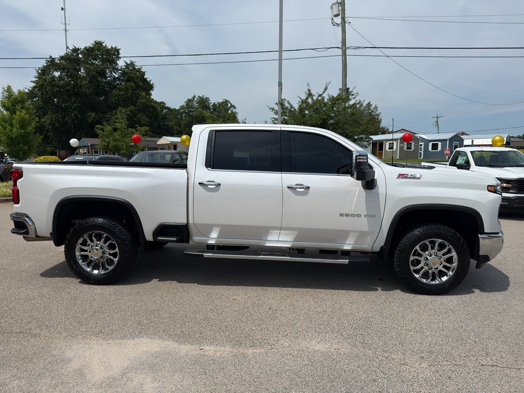 2024 Chevrolet Silverado LTZ