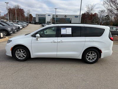 2022 Chrysler Pacifica Touring L