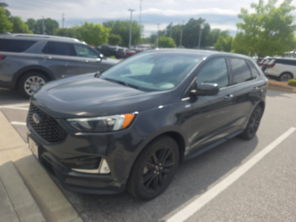 2021 Ford Edge ST-Line