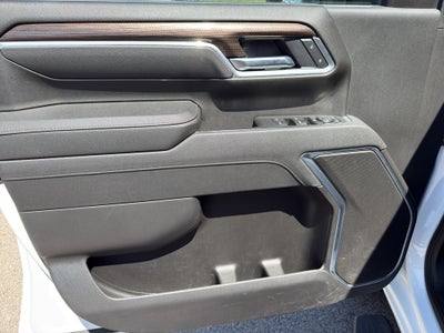2025 Chevrolet Silverado LT