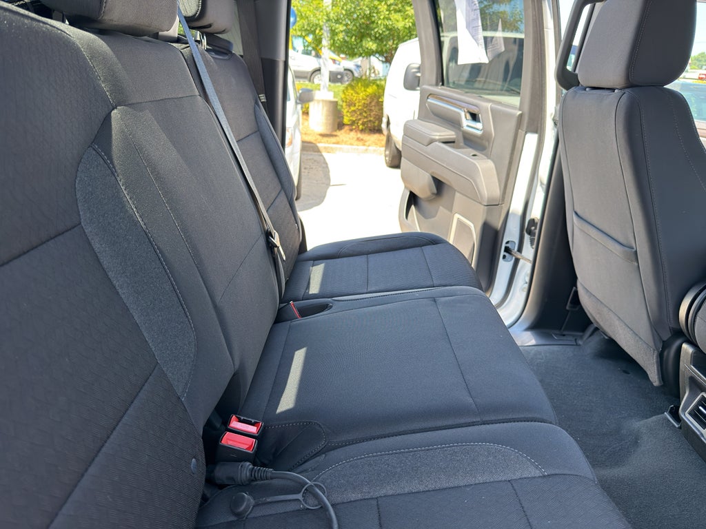 2025 Chevrolet Silverado LT