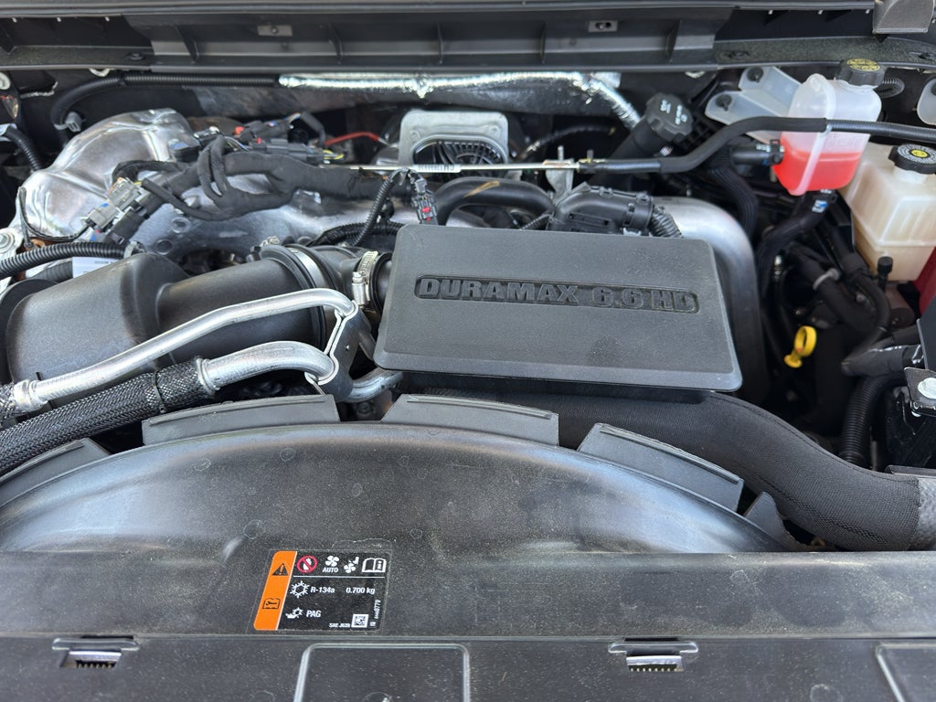 2025 Chevrolet Silverado LT