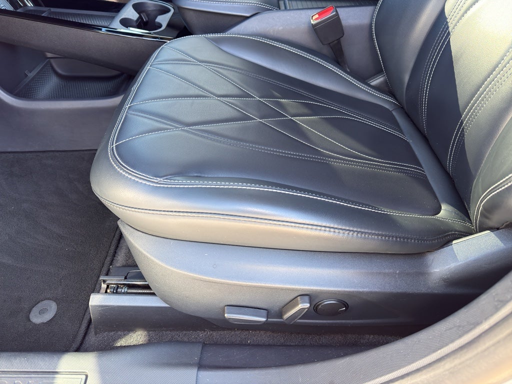 2021 Ford Mustang Mach-E Select