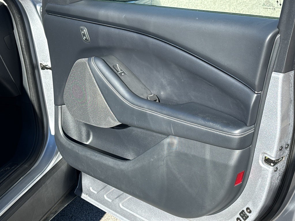 2021 Ford Mustang Mach-E Select