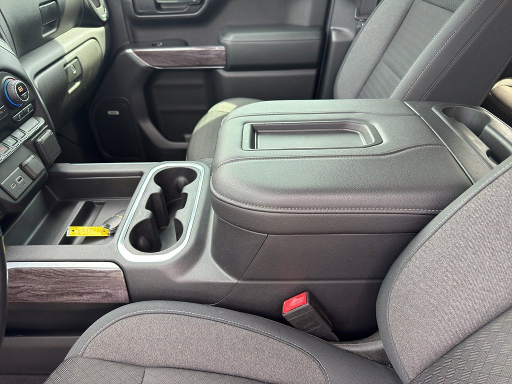 2020 Chevrolet Silverado RST