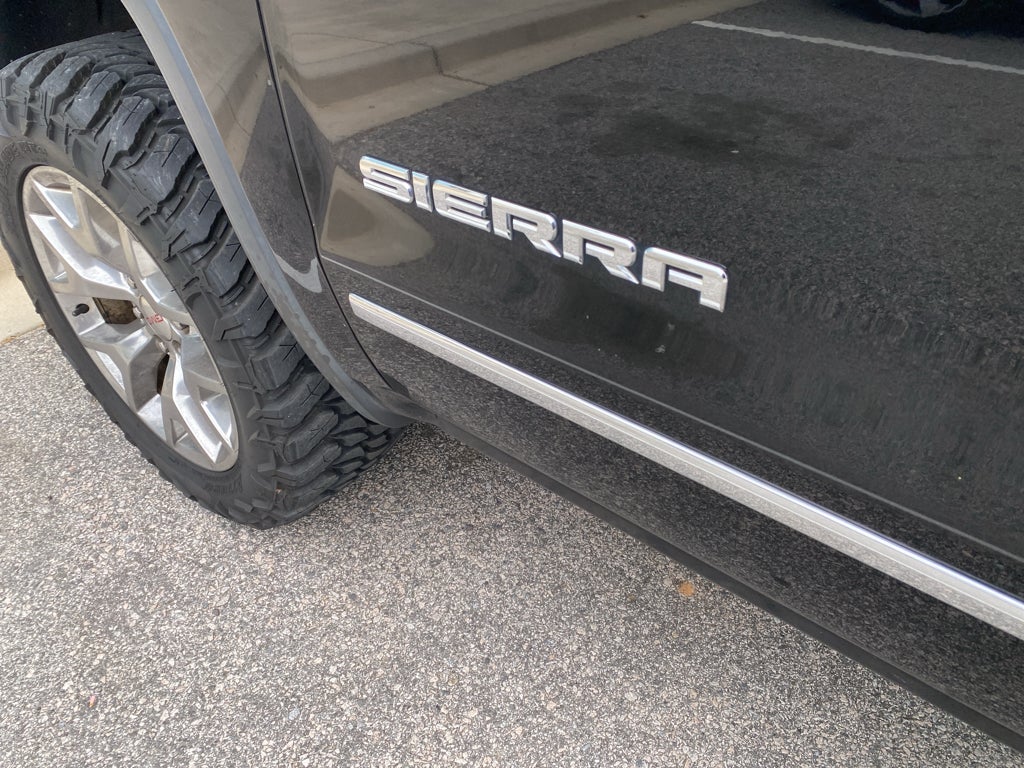 2017 GMC Sierra SLT