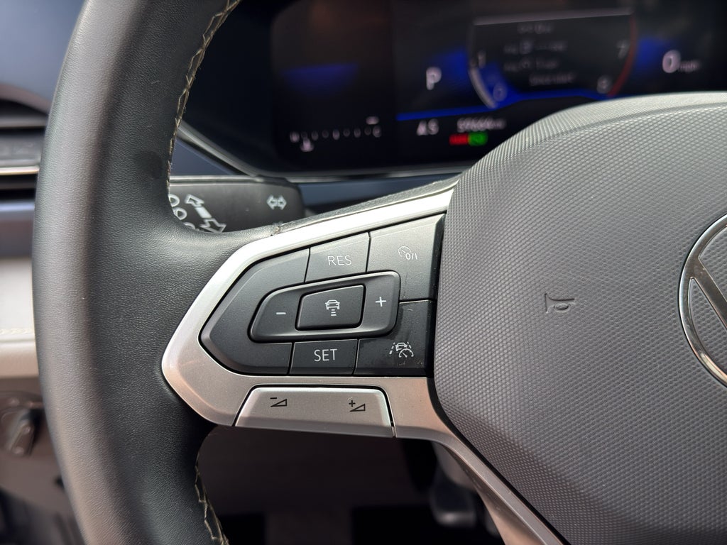 2024 Volkswagen Taos SE