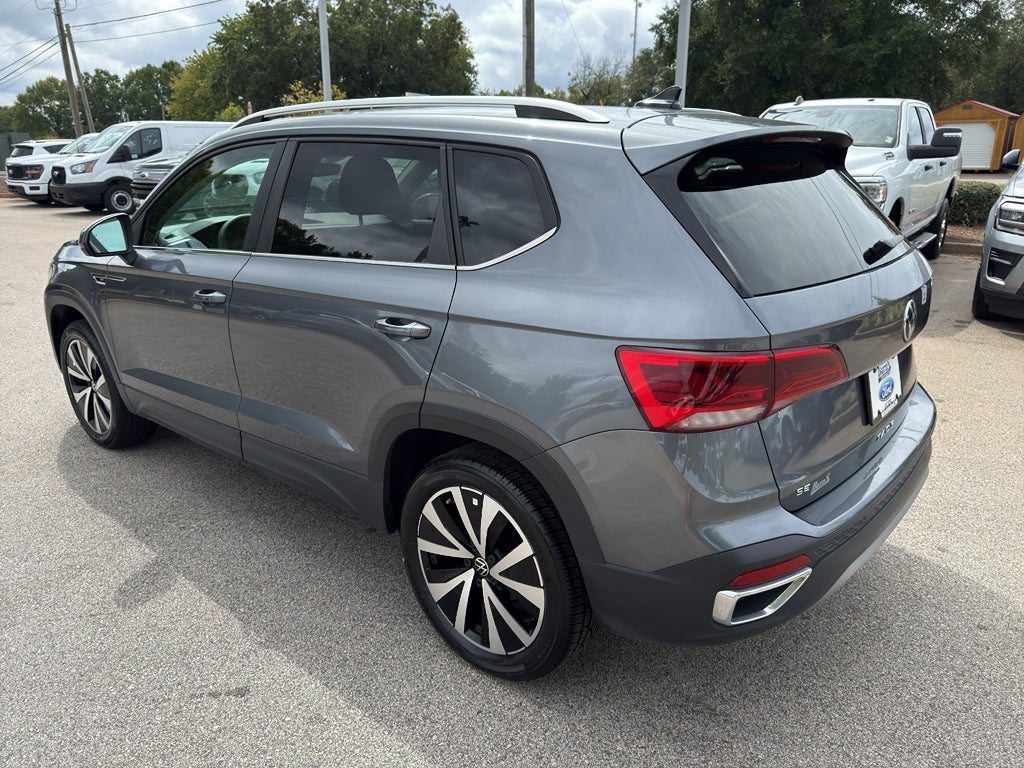 2024 Volkswagen Taos SE