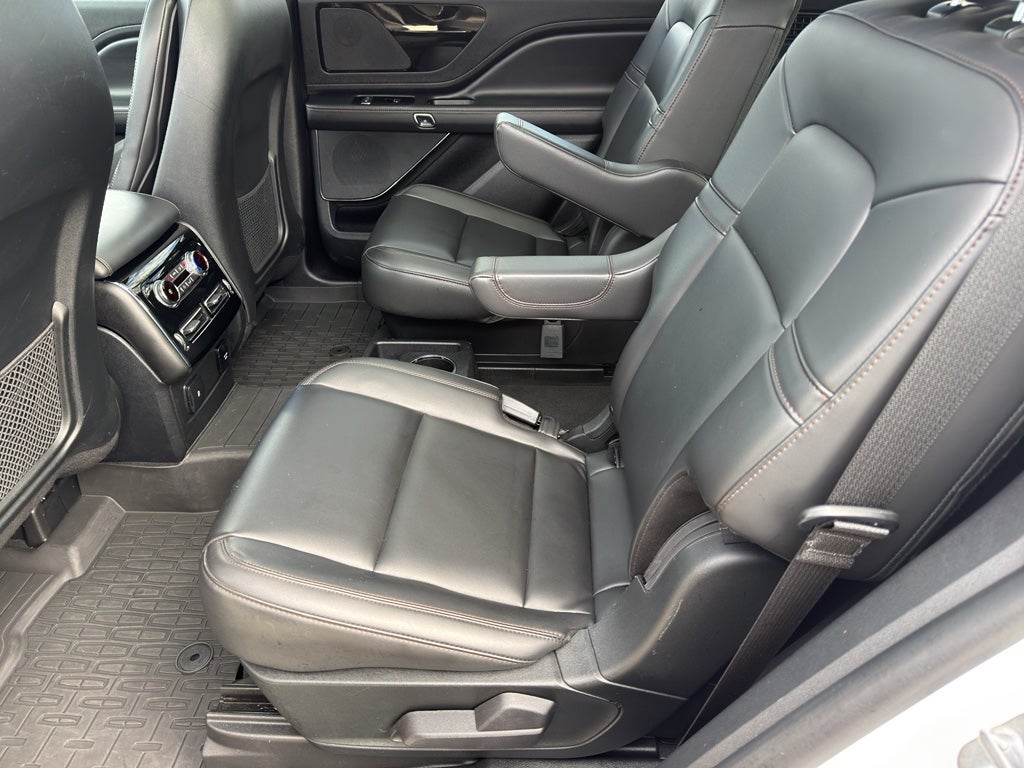 2023 Lincoln Aviator Standard