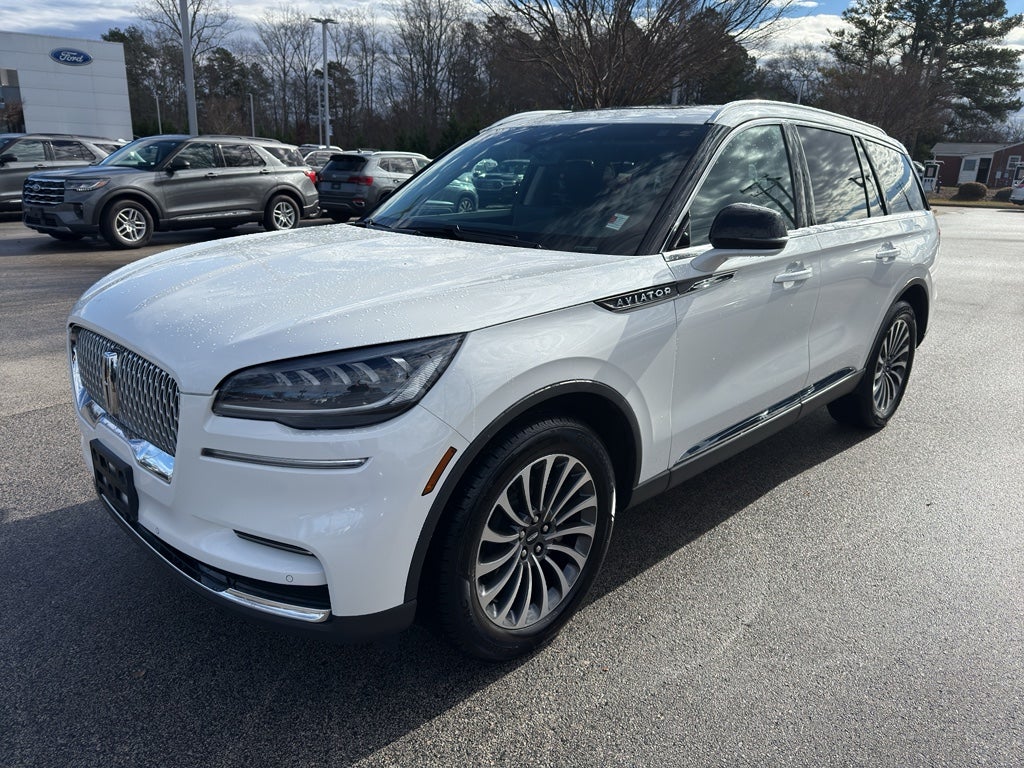 2023 Lincoln Aviator Standard