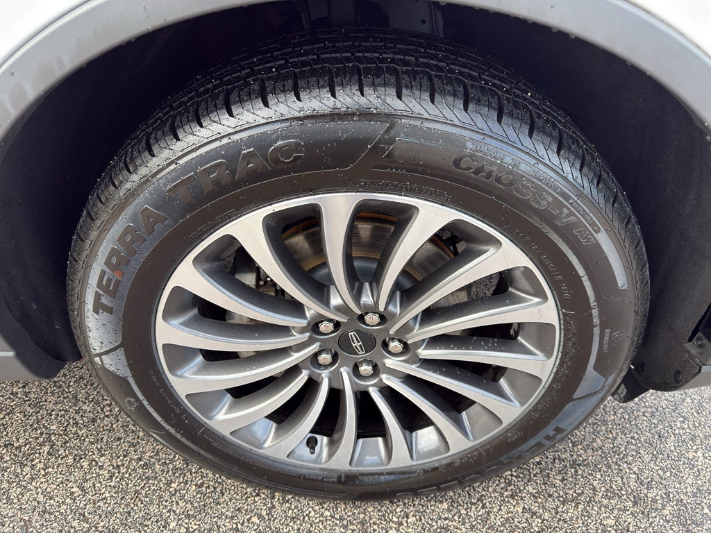 2023 Lincoln Aviator Standard