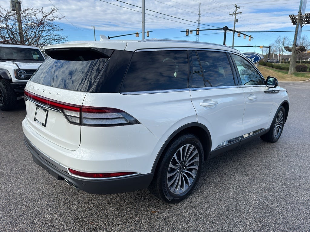 2023 Lincoln Aviator Standard