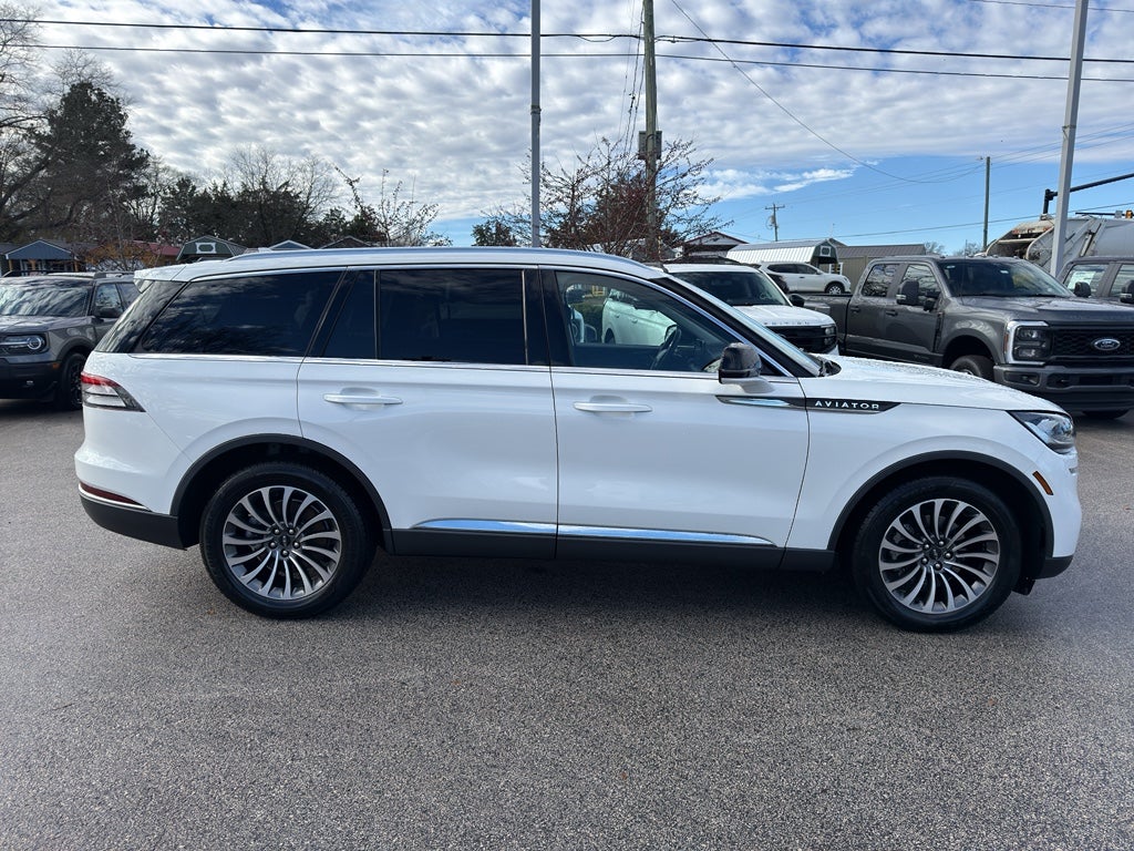 2023 Lincoln Aviator Standard