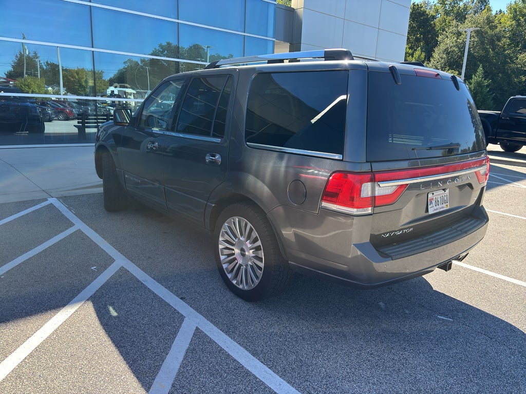 2017 Lincoln Navigator Select