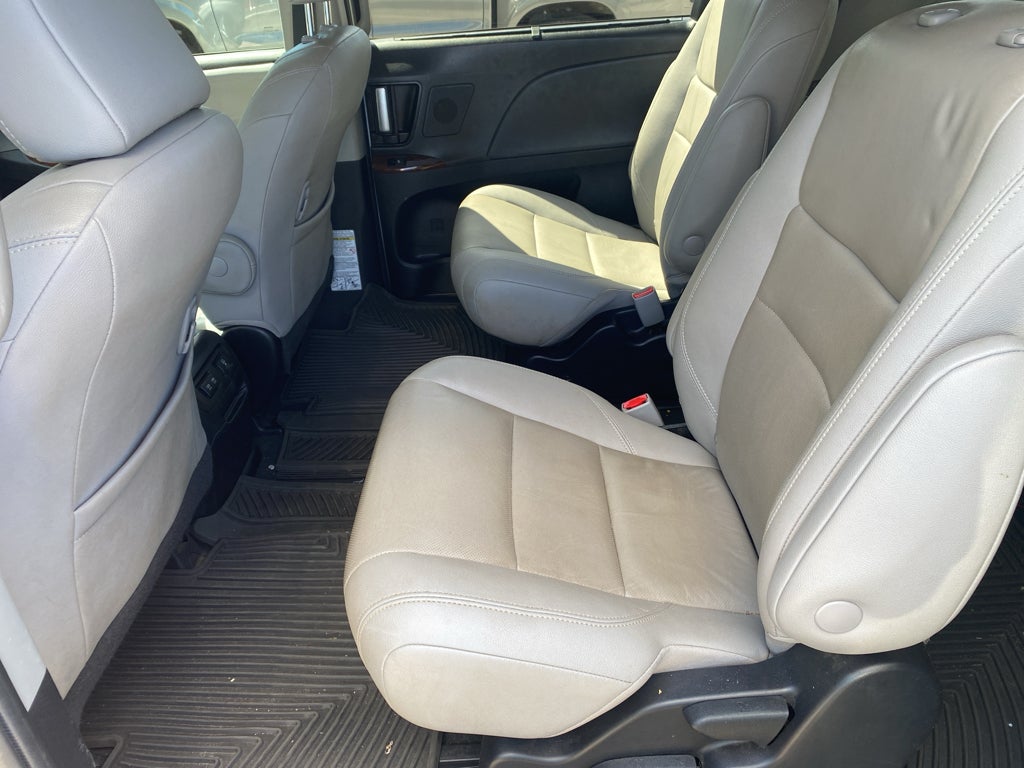 2020 Toyota Sienna Limited
