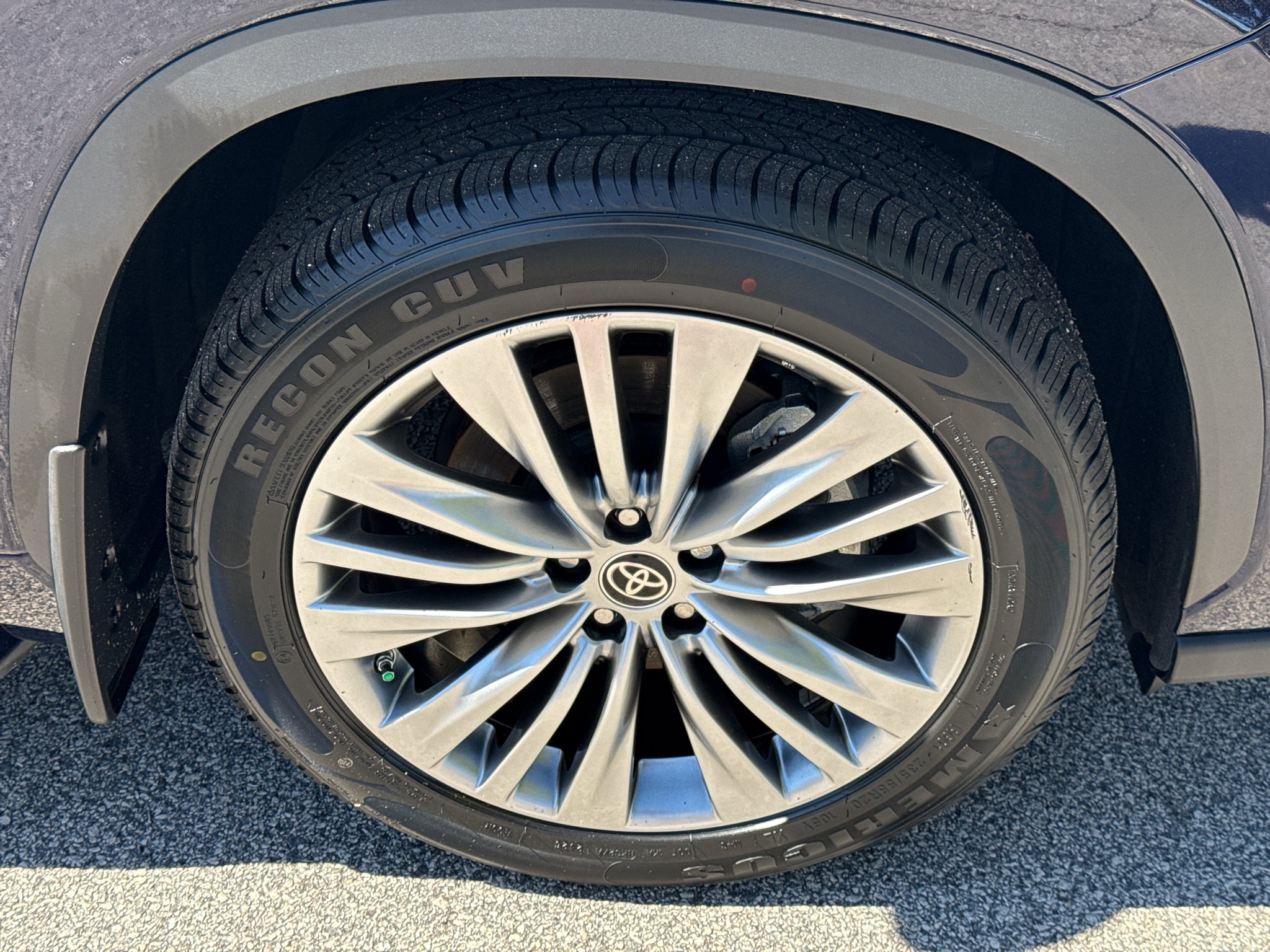 2022 Toyota Highlander Platinum