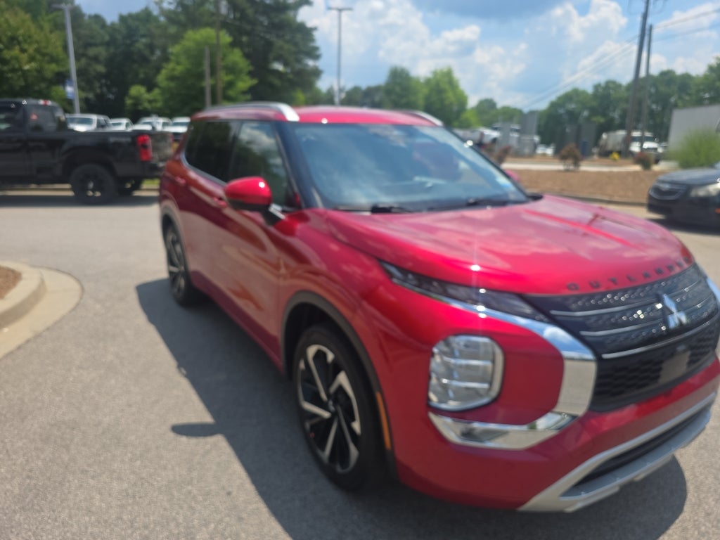 2023 Mitsubishi Outlander SEL