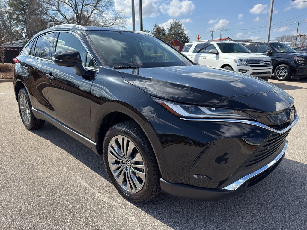 2023 Toyota Venza XLE