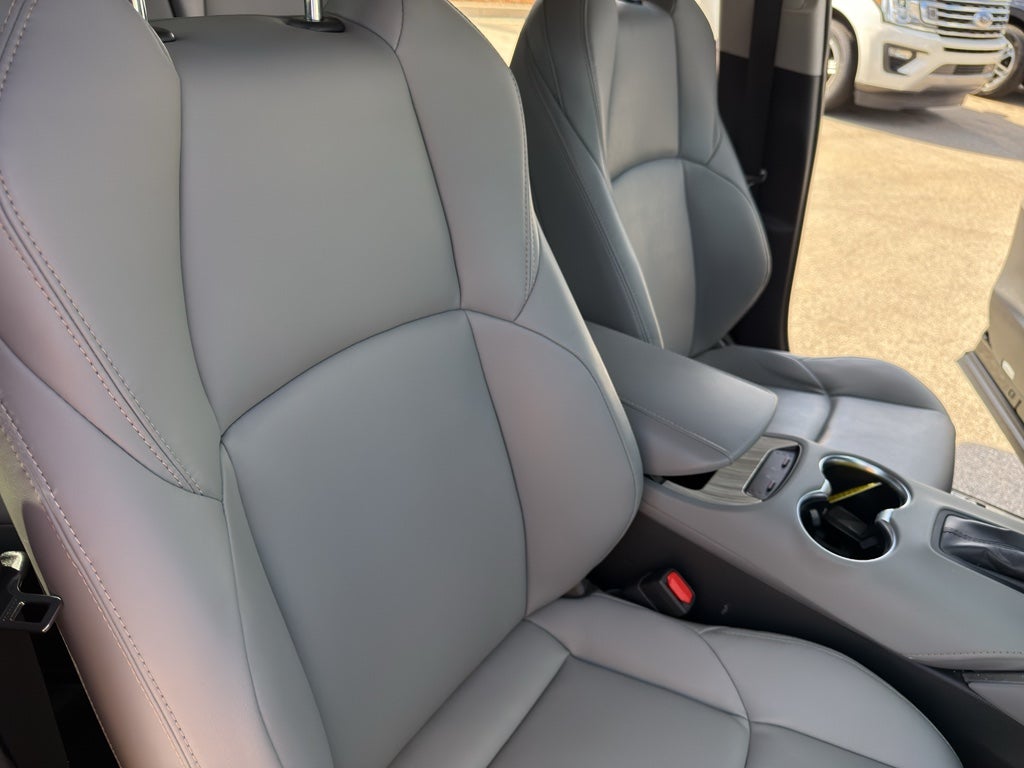 2023 Toyota Venza XLE