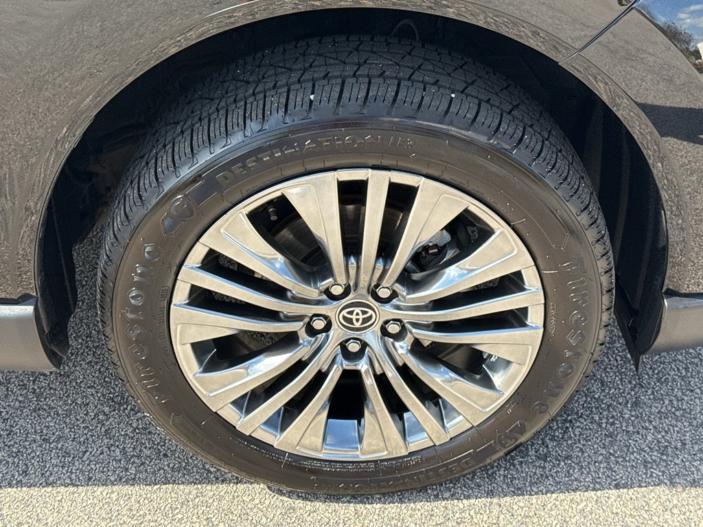 2023 Toyota Venza XLE