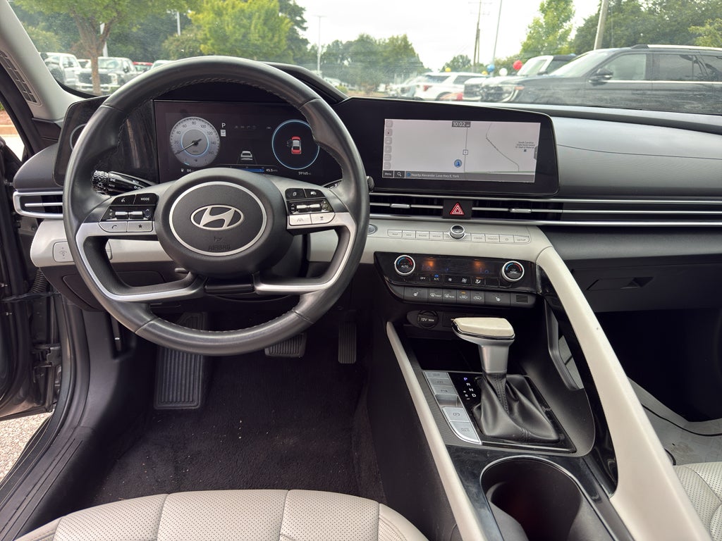 2024 Hyundai Elantra Limited