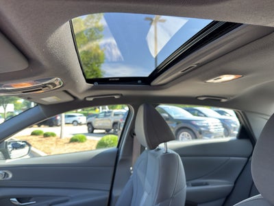 2025 Hyundai Elantra SEL Convenience