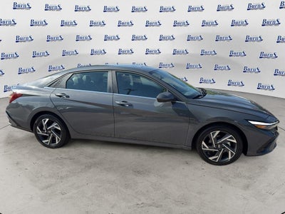 2025 Hyundai Elantra SEL Convenience