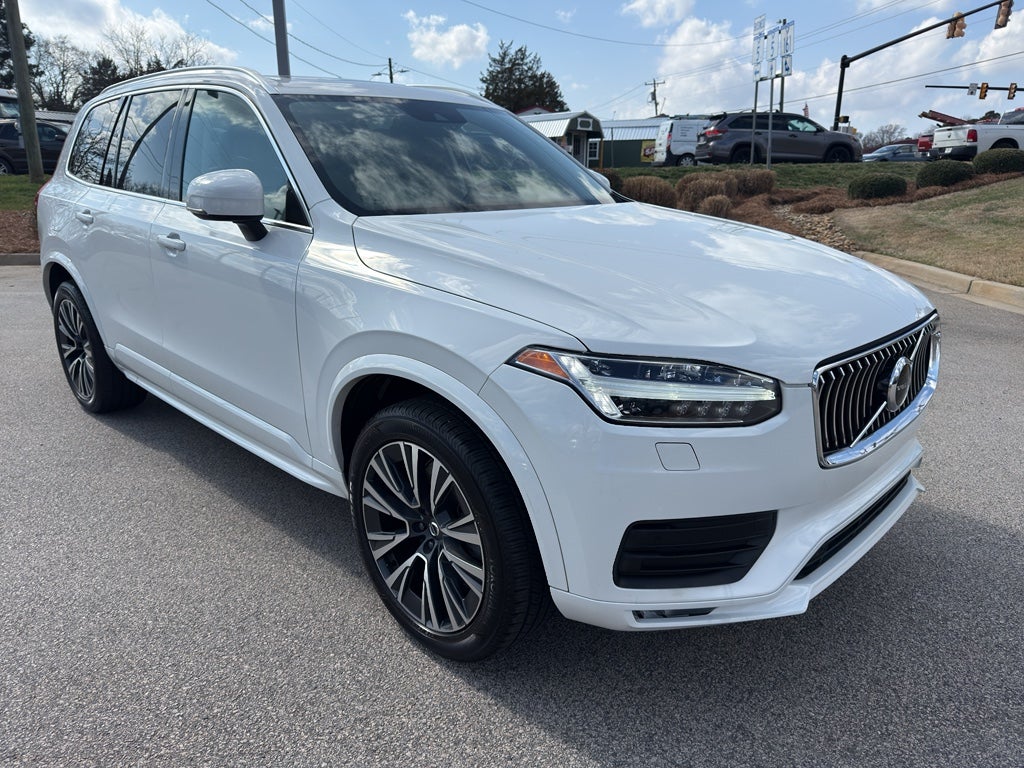 2021 Volvo XC90 Momentum